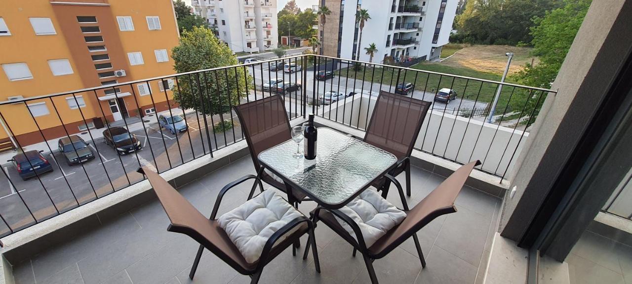 Luxury Apartment Stefanija Tivat Dış mekan fotoğraf